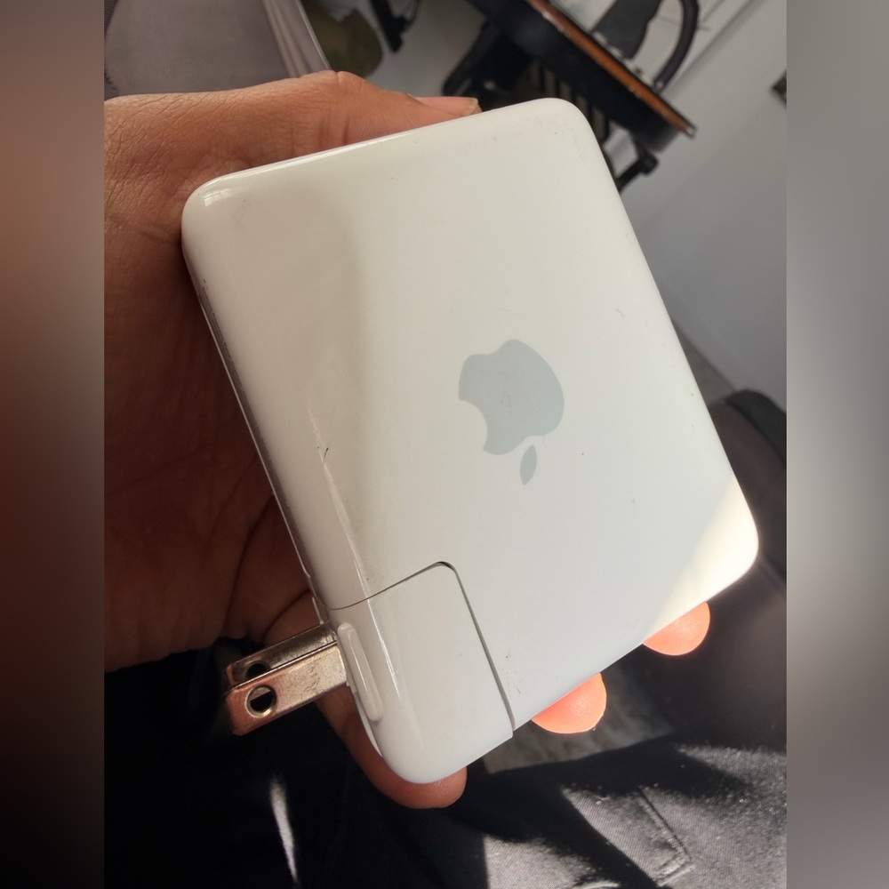 Apple White USB-C Power Adapter with Foldable Plug